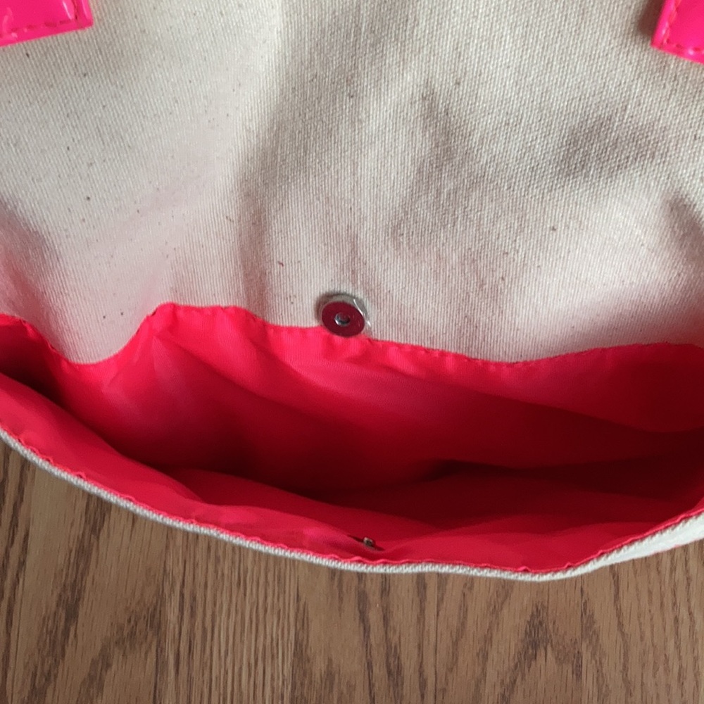 5 For $50🔥  Juicy Couture Pink & Cream Roomy Tote/Beach Bag - Picture 5 of 8